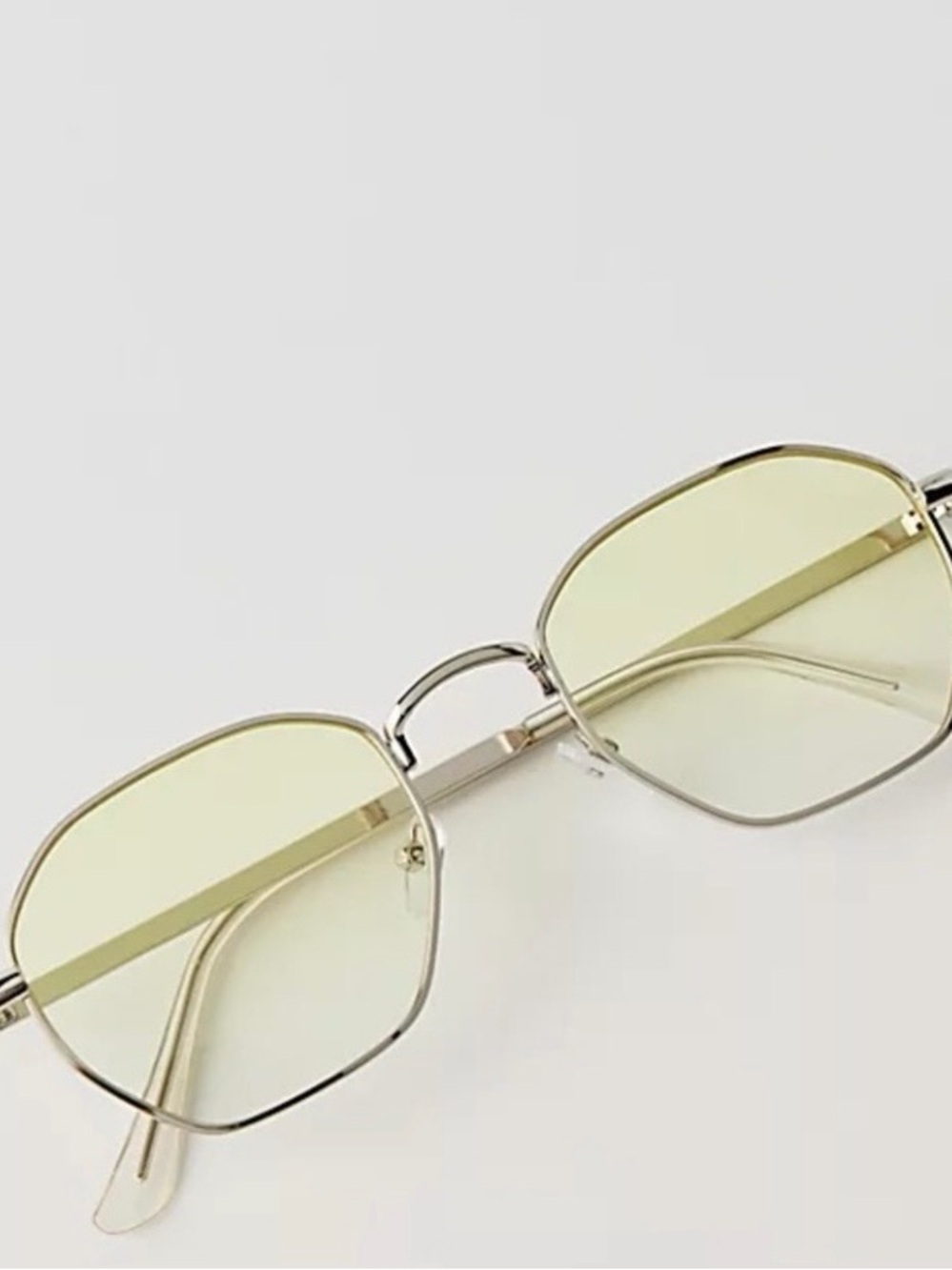 NWT Free People Ronnie Yellow Tint Sunglasses reg $30